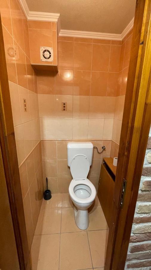 Dalma Apartment Gyula Bagian luar foto